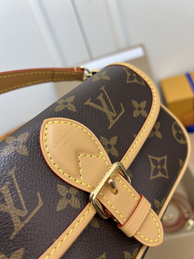 LV Clutch Bags